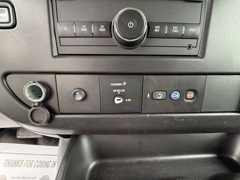 Certified 2024 Chevrolet Express 2500 w/ Driver Convenience Package image 17