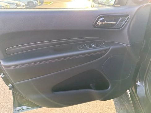 Used 2025 Dodge Durango GT AWD/4WD image 21