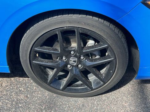 Used 2024 Honda Civic Sport image 8