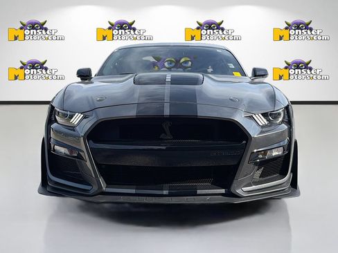 Used 2020 Ford Mustang Shelby GT500 w/ Technology Package RWD image 2