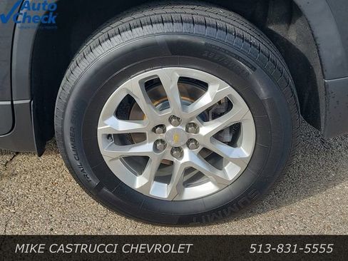 Used 2020 Chevrolet Traverse LT FWD image 10