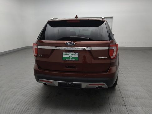Used 2016 Ford Explorer XLT FWD image 7
