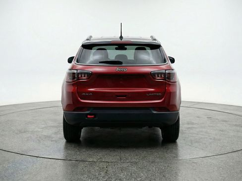 Used 2025 Jeep Compass Trailhawk AWD/4WD image 6