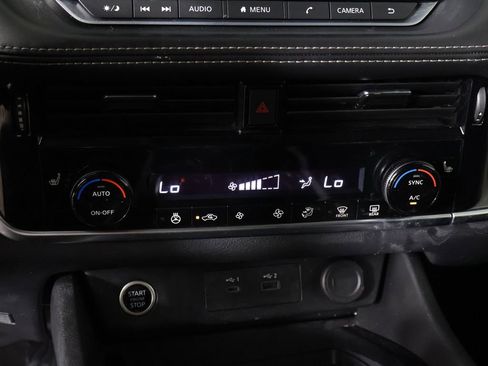 Used 2023 Nissan Rogue SV w/ SV Premium Package AWD/4WD image 43