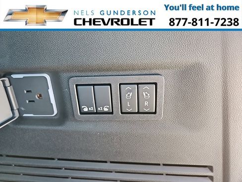 New 2025 Chevrolet Suburban LT w/ Advanced Technology Package image 17