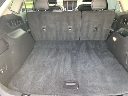 Used 2024 Ford Edge Titanium image 13