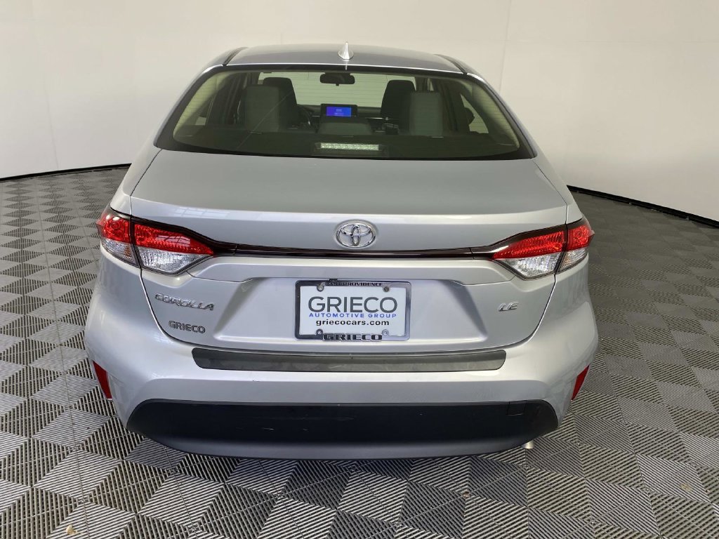 Used 2023 Toyota Corolla LE w/ Carpet Mat Package (TMS) FWD image 7