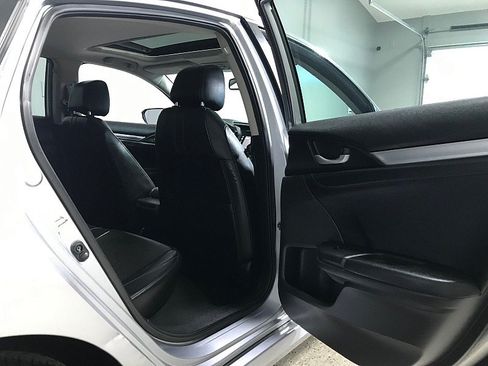 Used 2016 Honda Civic EX-L image 18