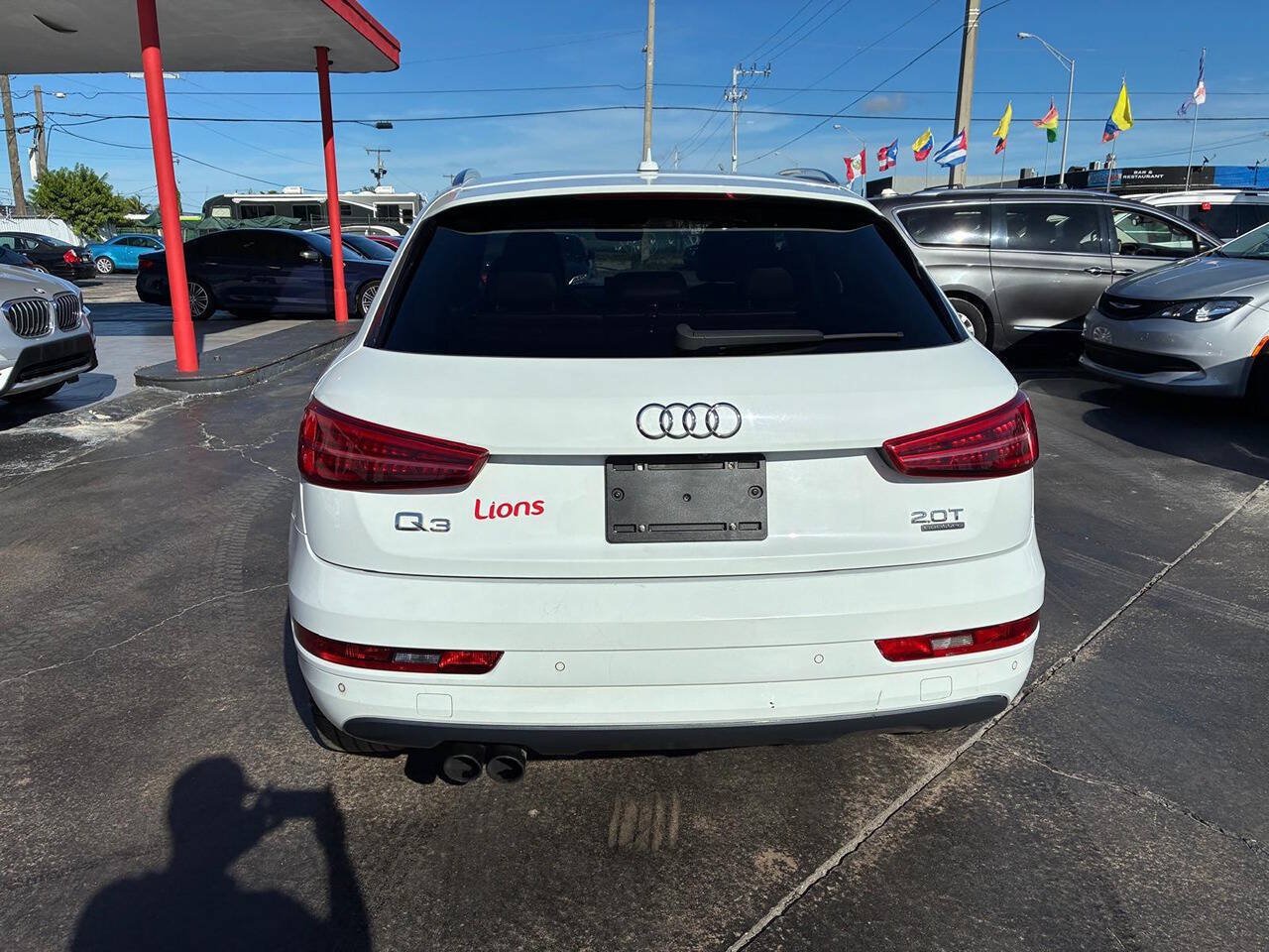 Used 2018 Audi Q3 2.0T Premium Plus w/ Premium Plus Package AWD/4WD image 15