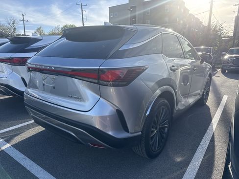 Used 2024 Lexus RX 350 Premium w/ Convenience Package image 4
