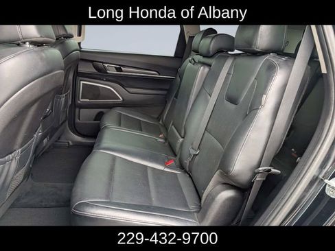 Used 2023 Kia Telluride LX AWD/4WD image 17