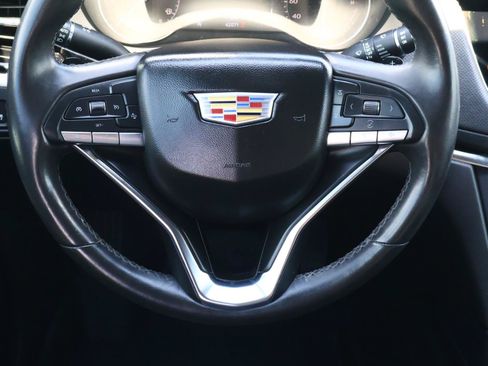 Used 2024 Cadillac XT6 Luxury FWD image 14