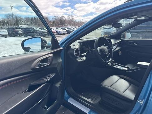 New 2026 Chevrolet Trax RS image 10