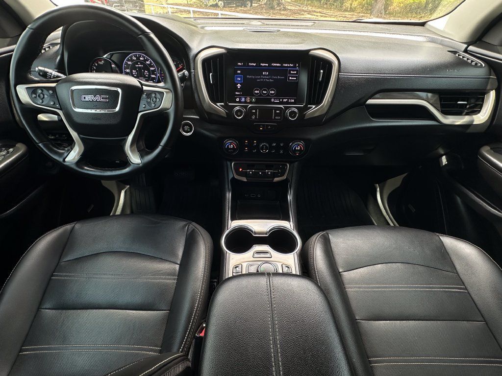 Used 2023 GMC Terrain Denali w/ LPO, Floor Liner Package AWD/4WD image 9