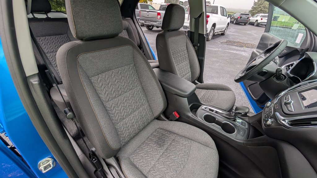 Used 2024 Chevrolet Equinox LT AWD/4WD image 20
