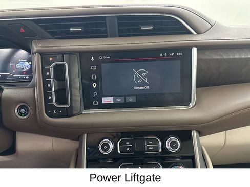 Certified 2024 GMC Yukon Denali image 42