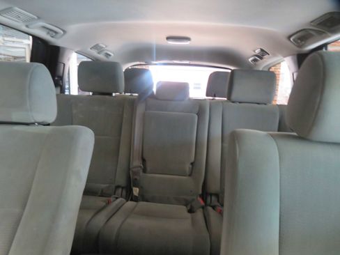 Used 2019 Toyota Sequoia SR5 image 47