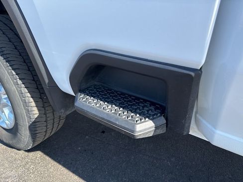 Certified 2024 Chevrolet Silverado 2500 LT image 22