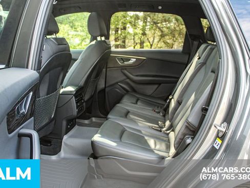Used 2021 Audi Q7 3.0T Premium w/ Convenience Package AWD/4WD image 18