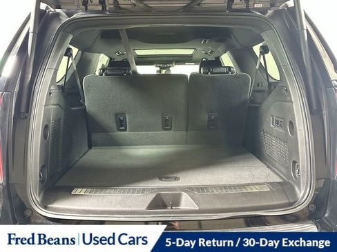 Certified 2024 Chevrolet Suburban Z71 w/ Luxury Package image 30