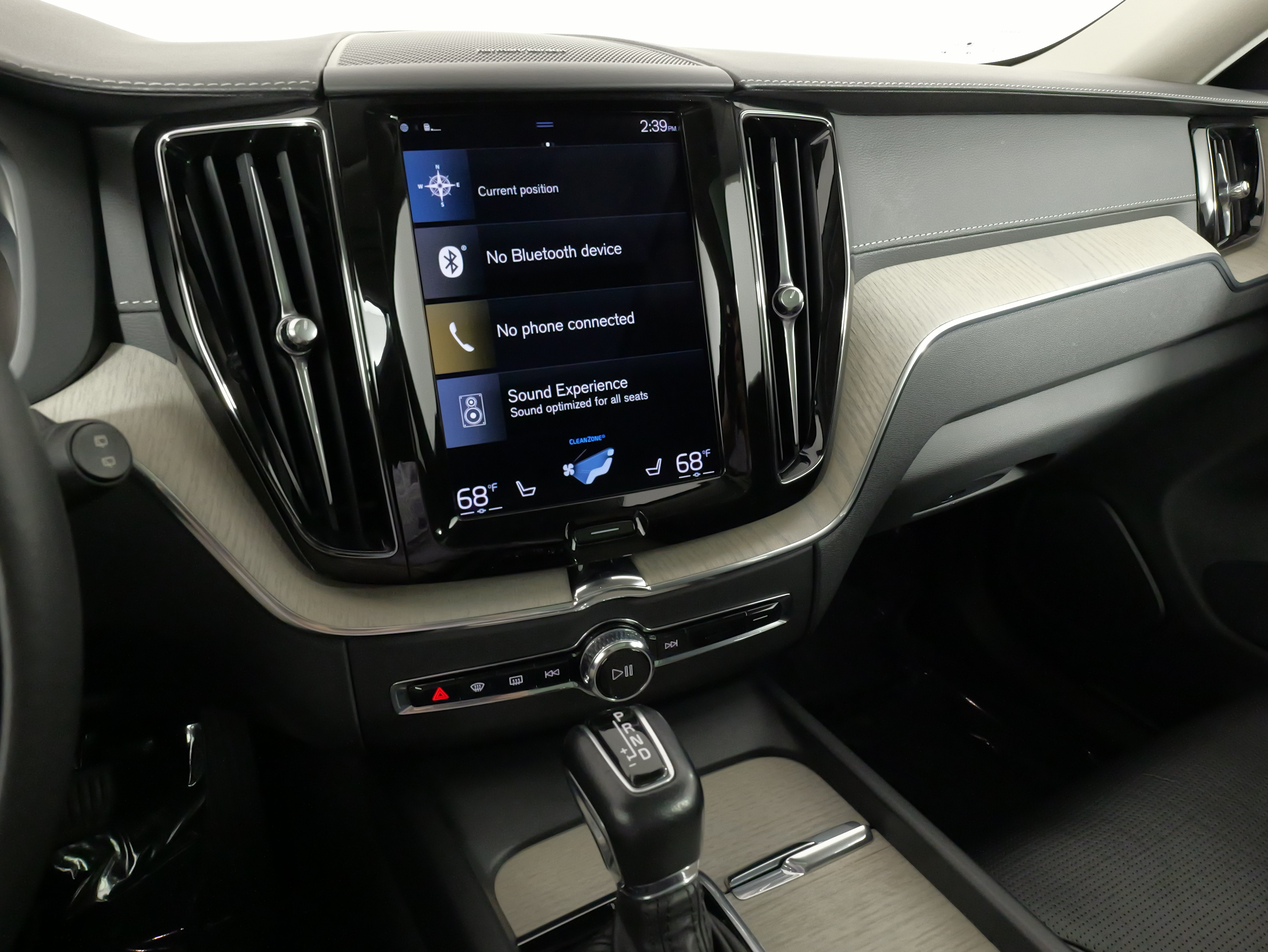 Used 2021 Volvo XC60 T6 Inscription w/ Advanced Package AWD/4WD image 48