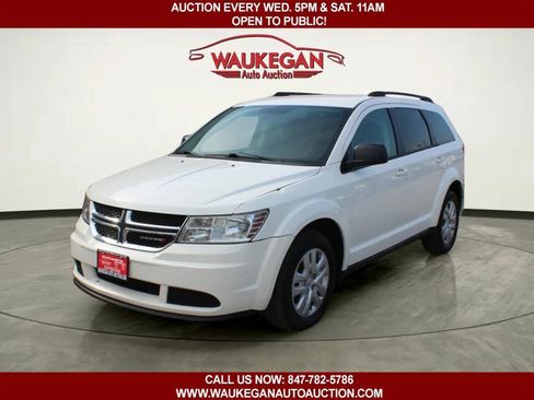 Used 2016 Dodge Journey SE w/ Flexible Seating Group FWD image 1