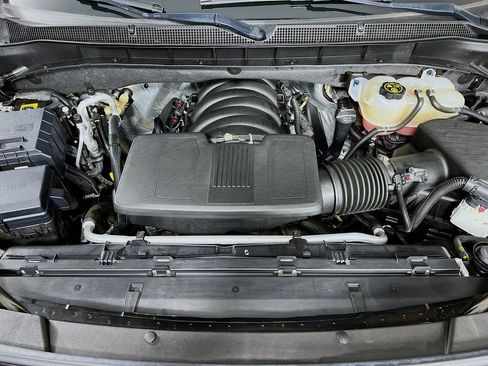 Used 2023 Chevrolet Tahoe High Country image 32