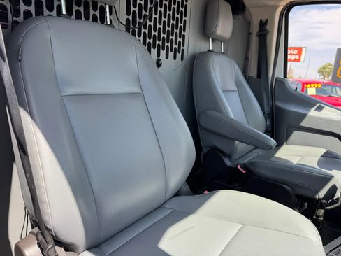 Used 2016 Ford Transit 250 148 Low Roof RWD image 36