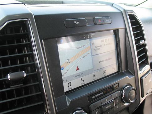 Used 2019 Ford F150 XLT w/ Equipment Group 302A Luxury AWD/4WD image 39