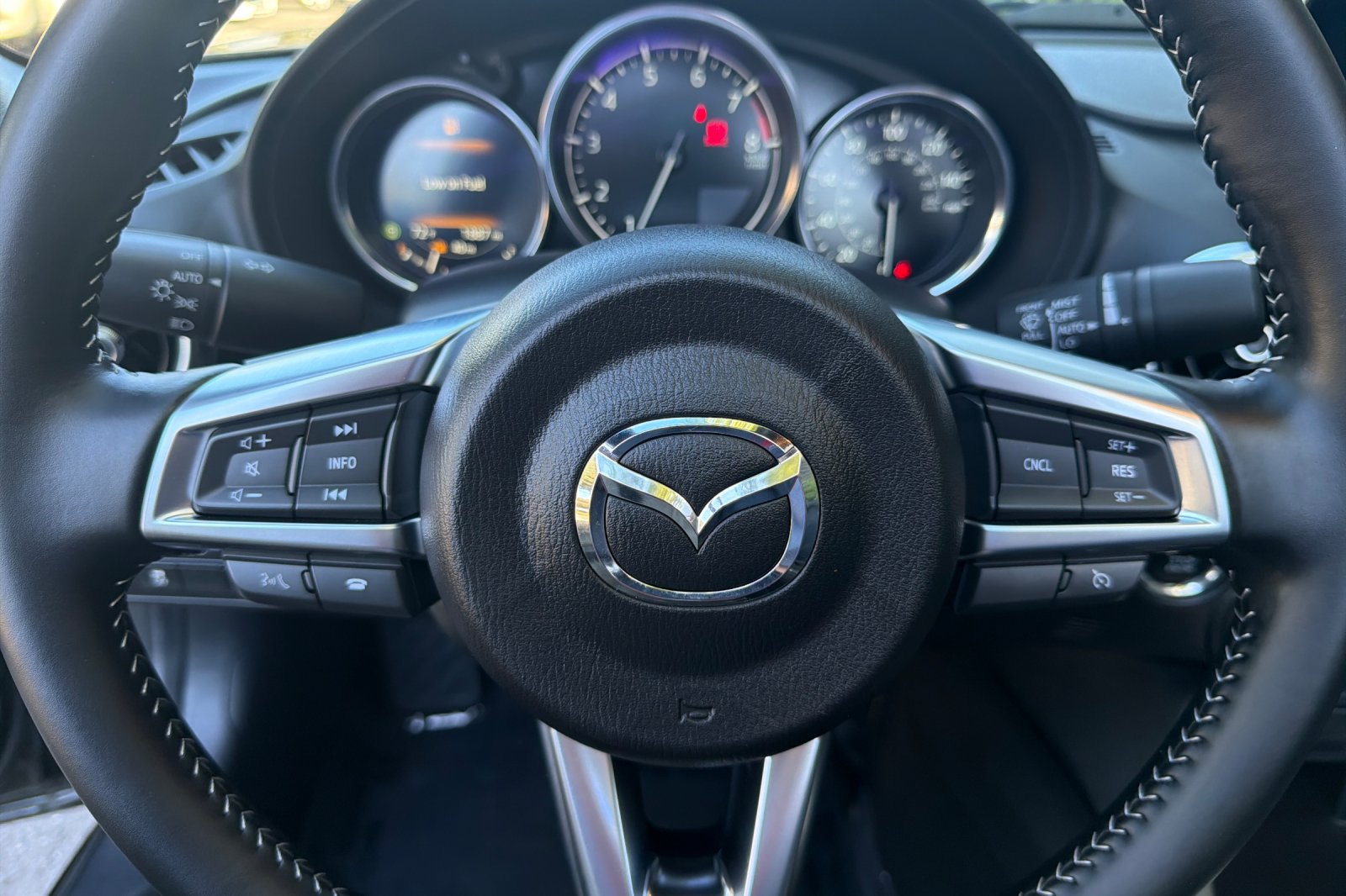 Certified 2025 MAZDA MX-5 Miata RF Grand Touring w/ Appearance Package RWD image 24