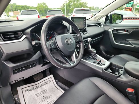 Used 2019 Toyota RAV4 XLE Premium w/ Cold Weather Package image 17