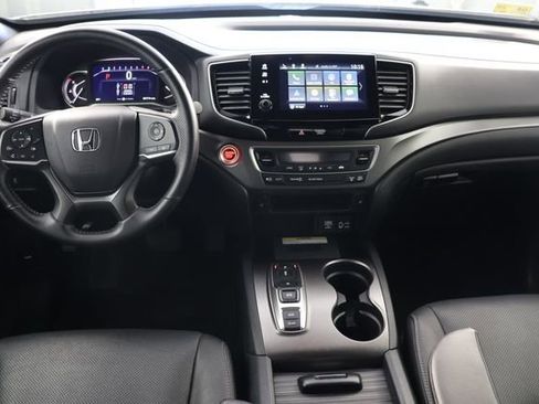 Used 2023 Honda Passport EX-L image 2
