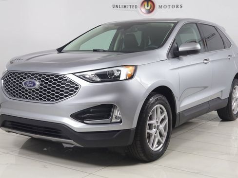 Used 2024 Ford Edge SEL w/ Convenience Package image 5