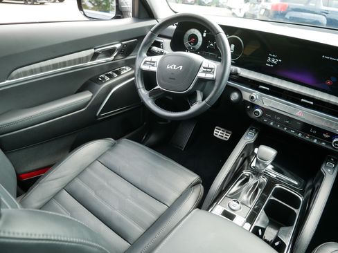 Certified 2024 Kia Telluride SX Prestige AWD/4WD image 9