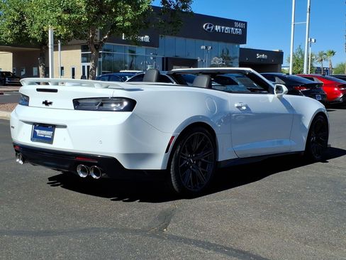Used 2017 Chevrolet Camaro ZL1 RWD image 5