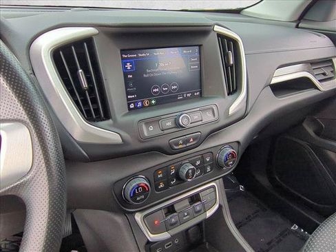 Certified 2024 GMC Terrain SLE w/ Driver Convenience Package FWD image 14