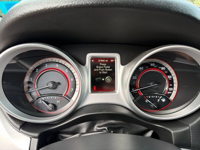 Used 2018 Dodge Journey SXT w/ Premium Group FWD image 17
