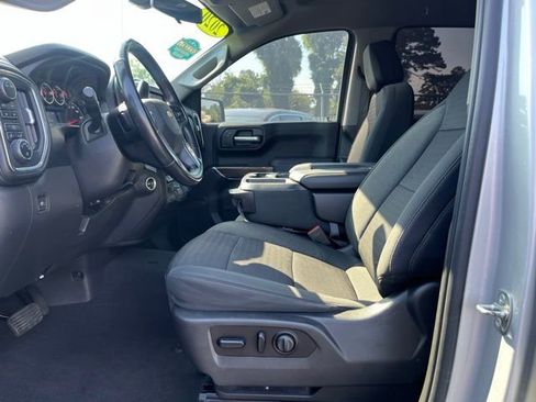 Used 2020 Chevrolet Silverado 1500 LT w/ Texas Edition image 13