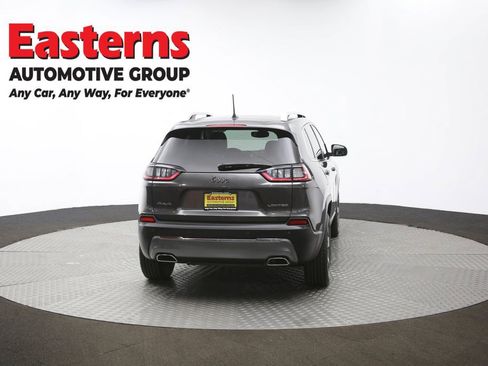 Used 2021 Jeep Cherokee Limited image 41
