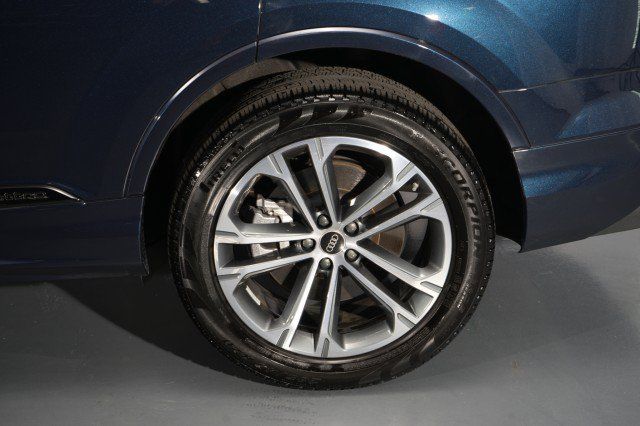 Used 2025 Audi Q7 2.0T Premium Plus w/ Premium Plus Package AWD/4WD image 61