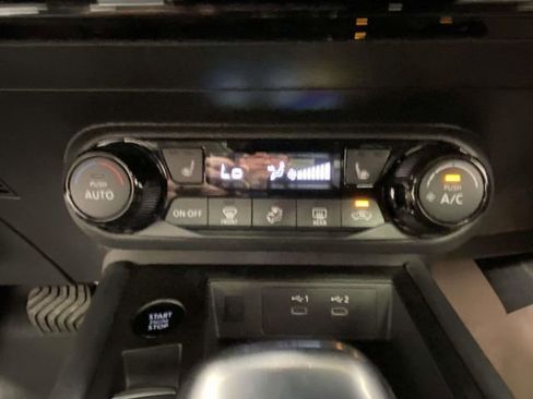 New 2026 Nissan Kicks SV w/ SV Premium Package FWD image 19