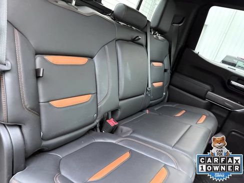 Used 2020 GMC Sierra 1500 AT4 w/ AT4 Premium Package AWD/4WD image 11