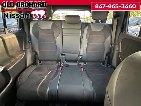 Used 2023 Mercedes-Benz EQB 300 4MATIC image 13
