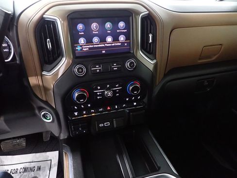 Used 2021 Chevrolet Silverado 3500 High Country w/ Snow Plow Prep/Camper Package AWD/4WD image 34