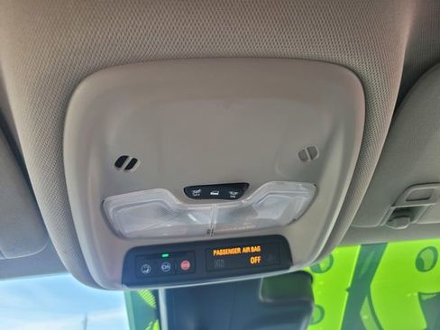 Used 2024 Buick Encore GX Sport Touring image 22