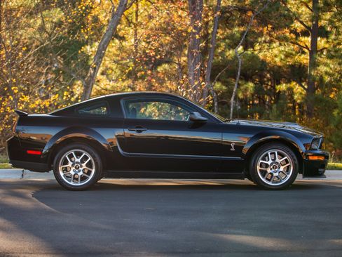 Used 2008 Ford Mustang Shelby GT500 image 9