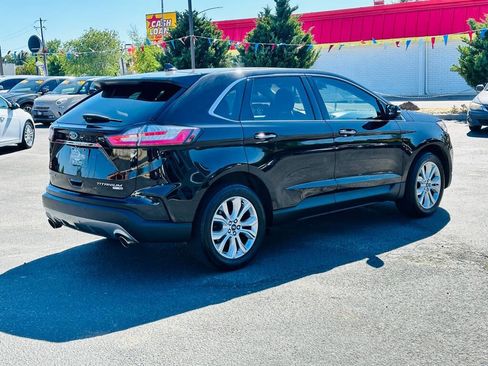 Used 2019 Ford Edge Titanium w/ Equipment Group 301A AWD/4WD image 7