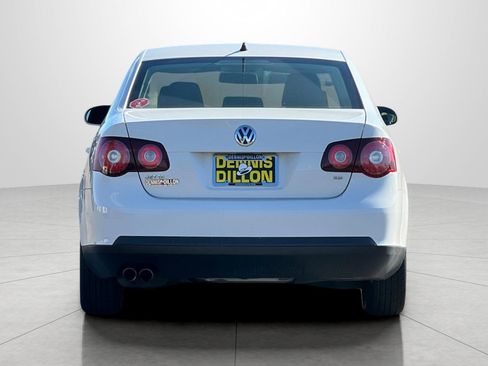 Used 2010 Volkswagen Jetta S image 5