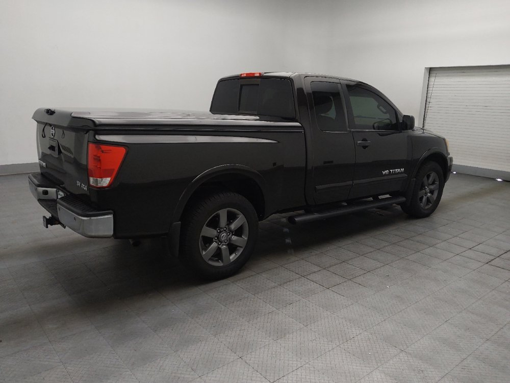 Used 2015 Nissan Titan SV w/ SV Value Truck Package AWD/4WD image 10