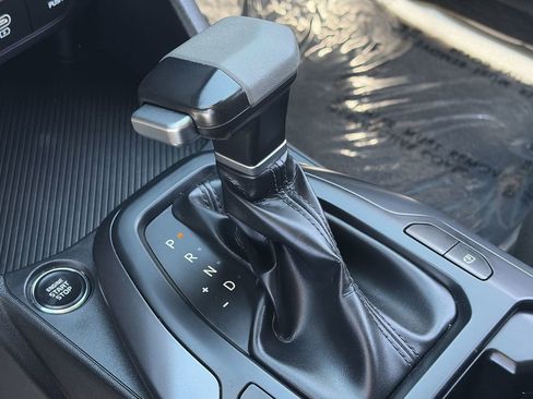 Certified 2025 Kia K4 FWD image 28